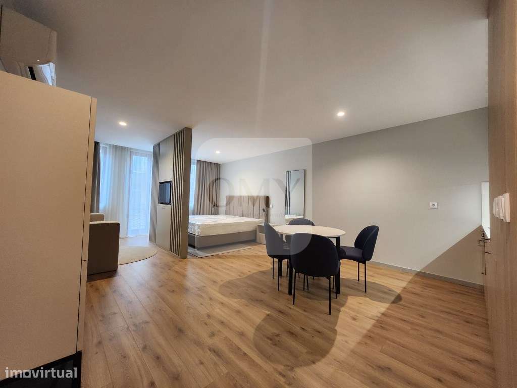 Estúdio Pronto a Habitar no Centro Histórico de Vila Real - Grande imagem: 4/7