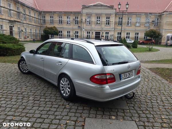 Mercedes-Benz Klasa E 280 CDI 4-Matic T Elegance - 13