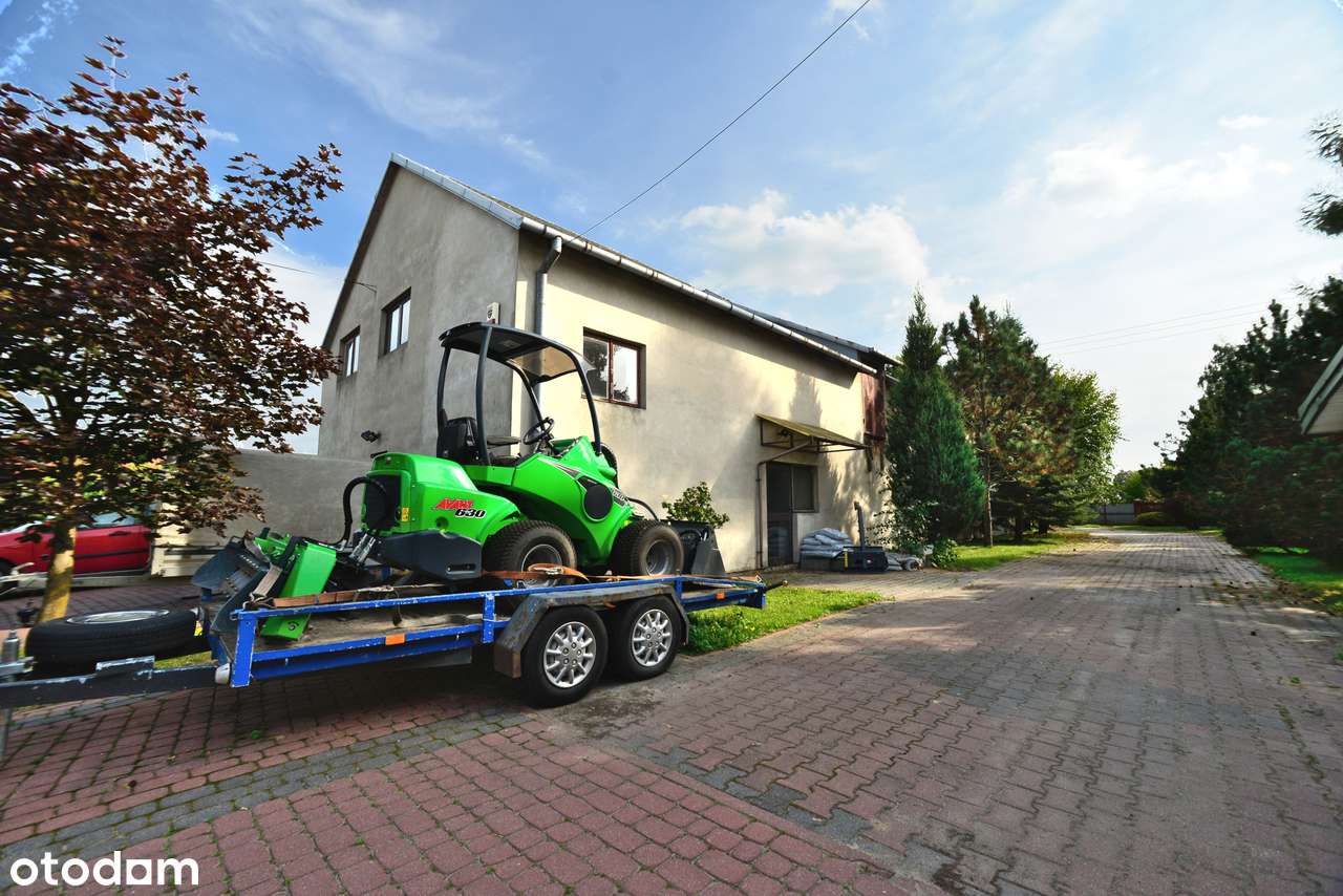 Wygodny dom z dużym terenem w Kampinosie-2