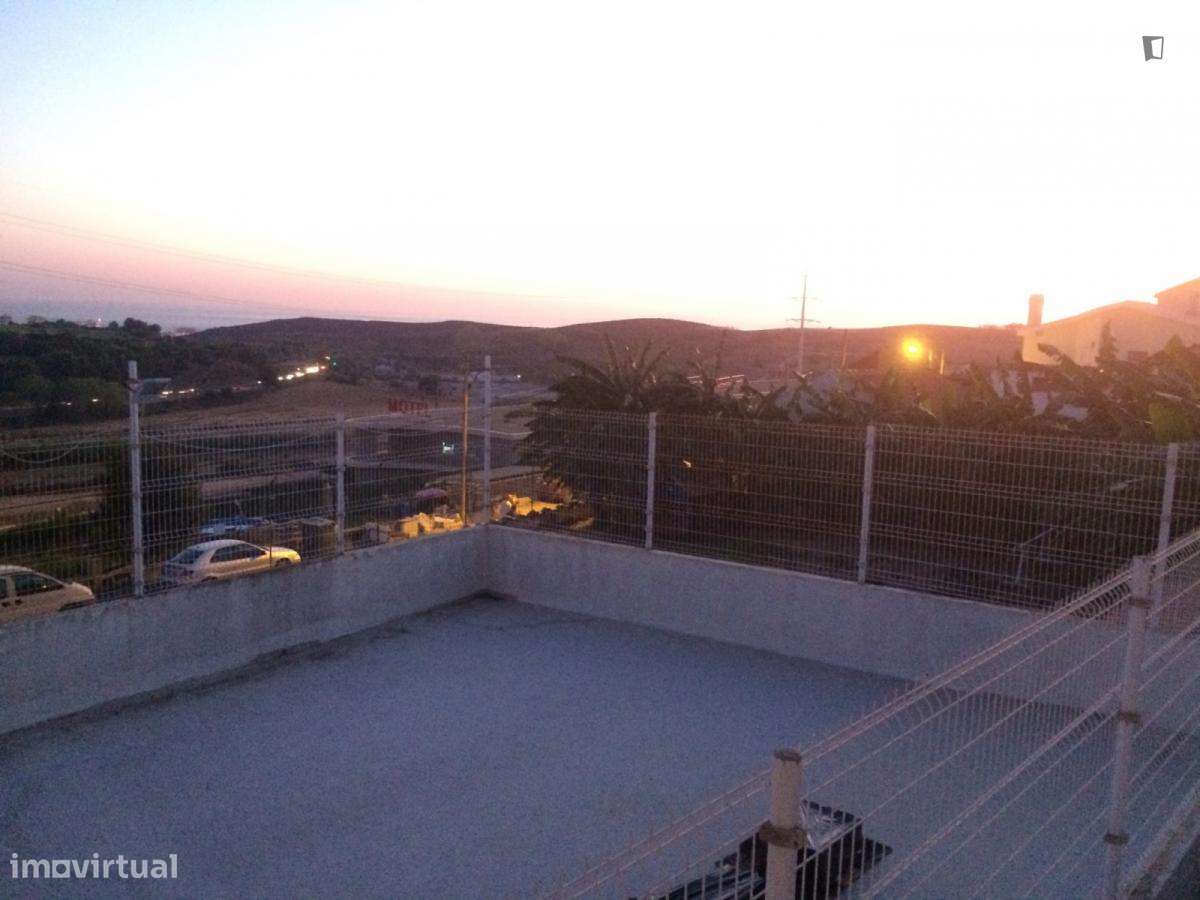 Quarto - localizado em Trafaria Lisbon - Grande imagem: 4/10