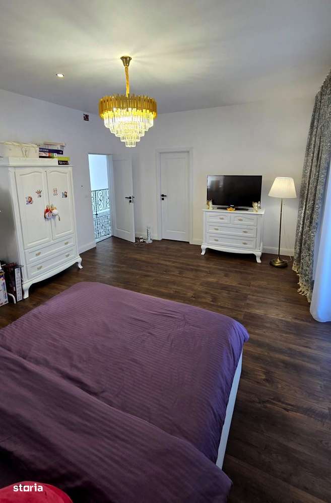 De vânzare | Conac elegant lângă pădure | Tunari-13