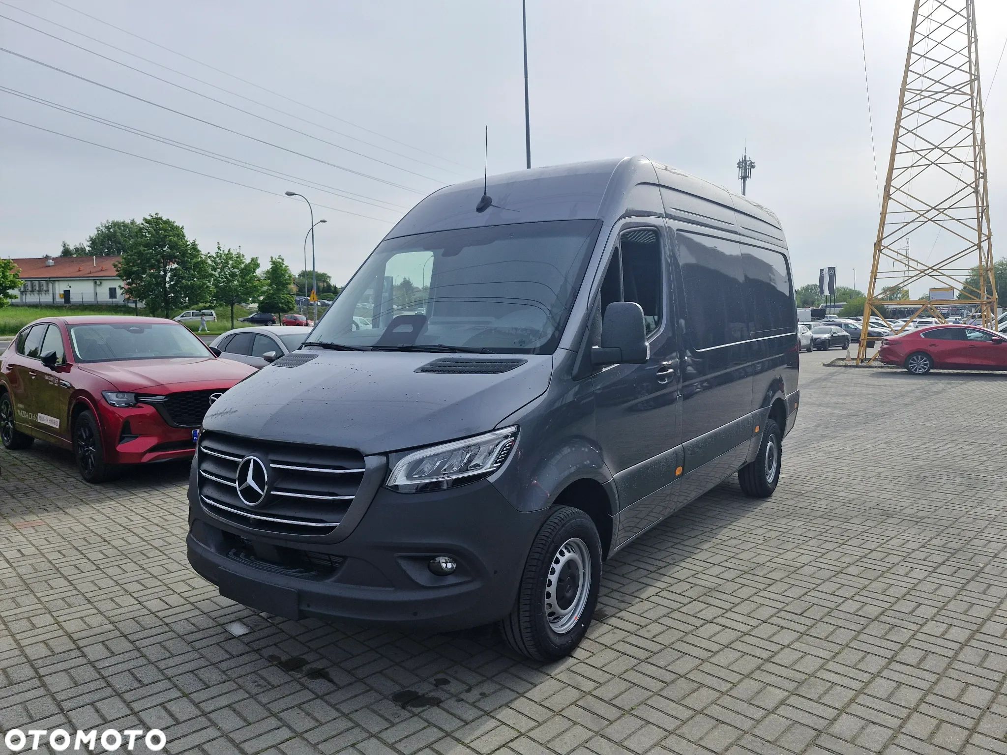 Mercedes-Benz Sprinter - 1