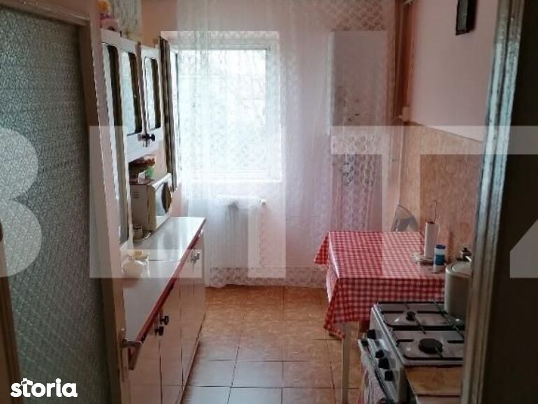 Apartament 3 camere , 63 mp ,  Mircea cel Batran