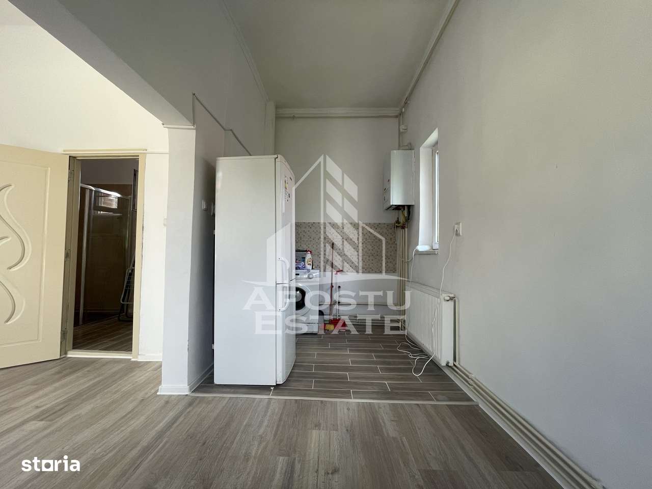 Apartament spatios patru camere Colegiul Banatean - Imagine principală: 3/8