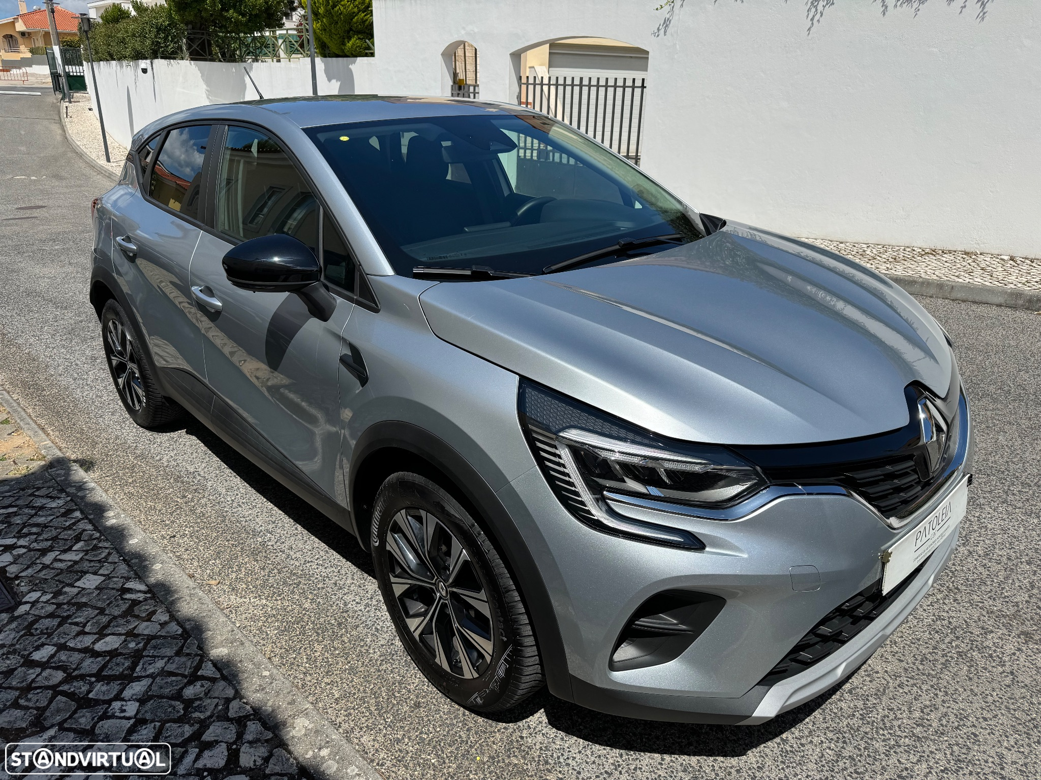 Renault Captur 1.0 TCe Techno Bi-Fuel - 10