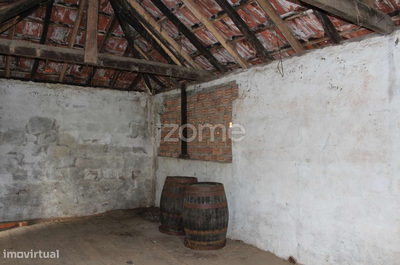 CASA RURAL PARA RESTAURAR COM PROJETO AL - Grande imagem: 5/29