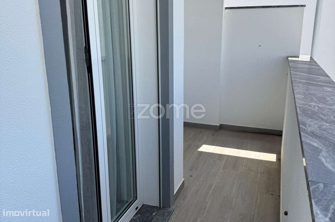 Moradia T4 com 2 Suites-21