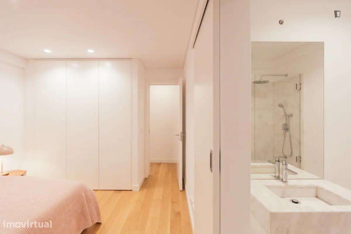 Apartamento com 3 quartos - localizado em Cascais Lisbon - Grande imagem: 2/9