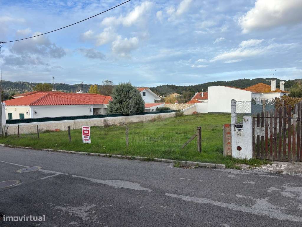 Lote de Terreno para construção com 620m2-5