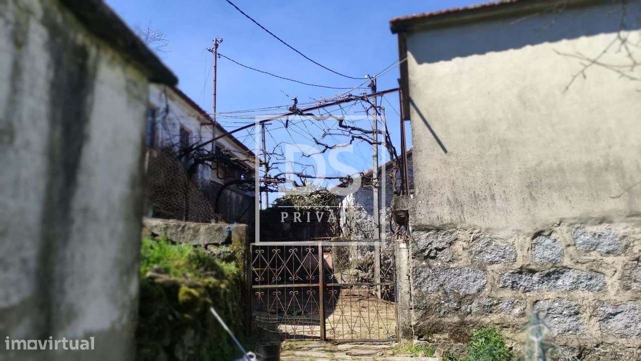 Propriedade com Duas Moradias em Amarelhe, Campelo – Baião - Grande imagem: 2/15