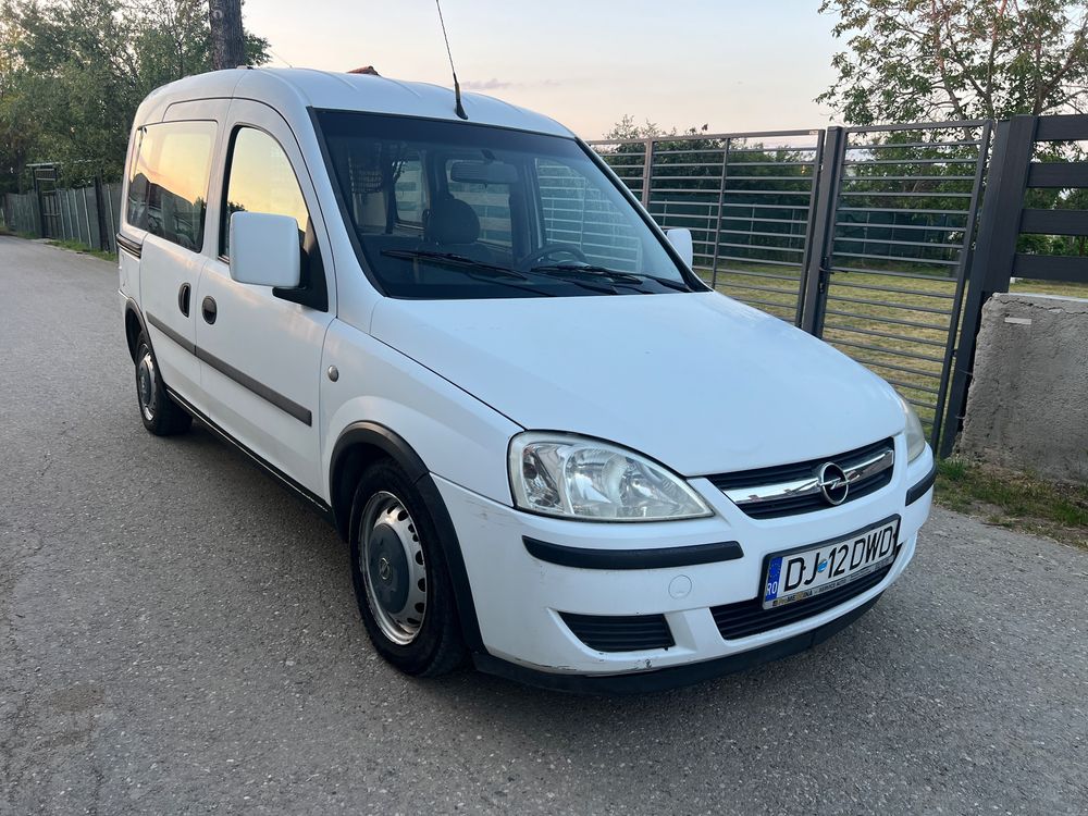 Opel Combo 2005