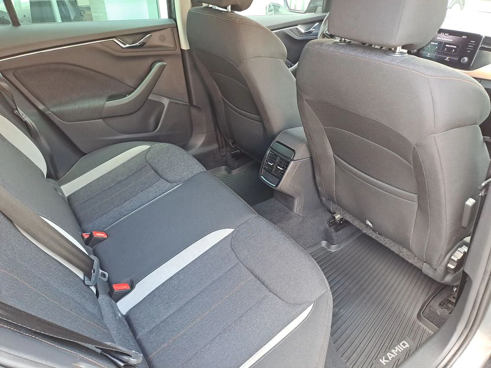 SKODA KAMIQ Style 1.0TSI 110KM ACC Kamera SmartLink Klima ASO Salon PL