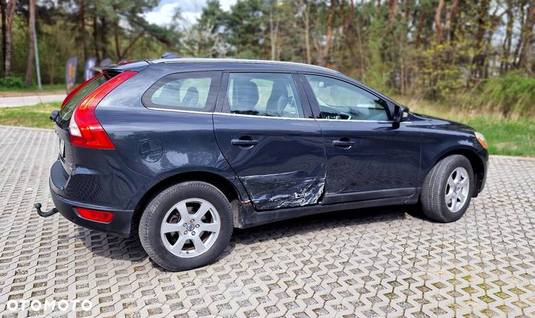 Volvo XC 60 D4 AWD Summum - 8