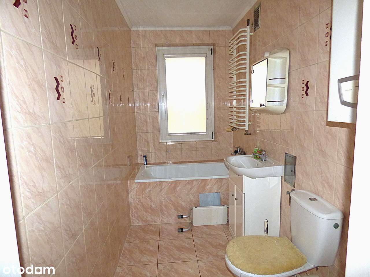 Przedstronne dwa pokoje w Bloku of. 2601M-6