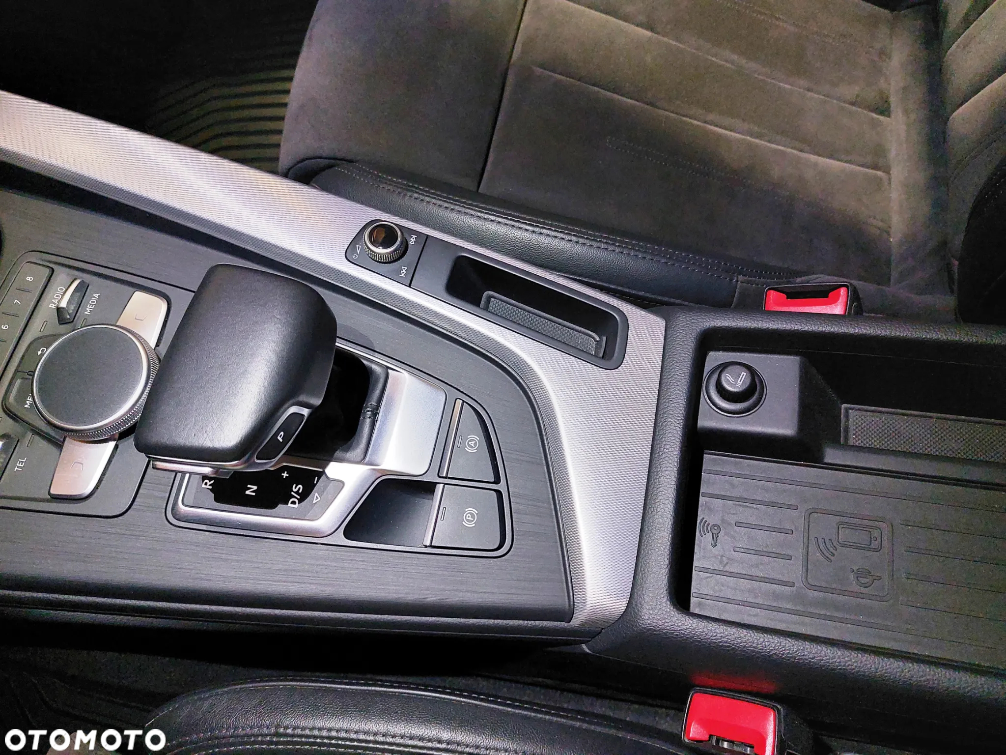 Audi A4 2.0 TDI Quattro Sport S tronic - 23