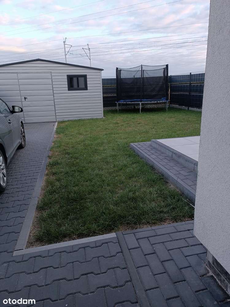 Nowoczesny dom w zabudowie bliźniaczej Grzędzice - Pełny obrazek: 3/17