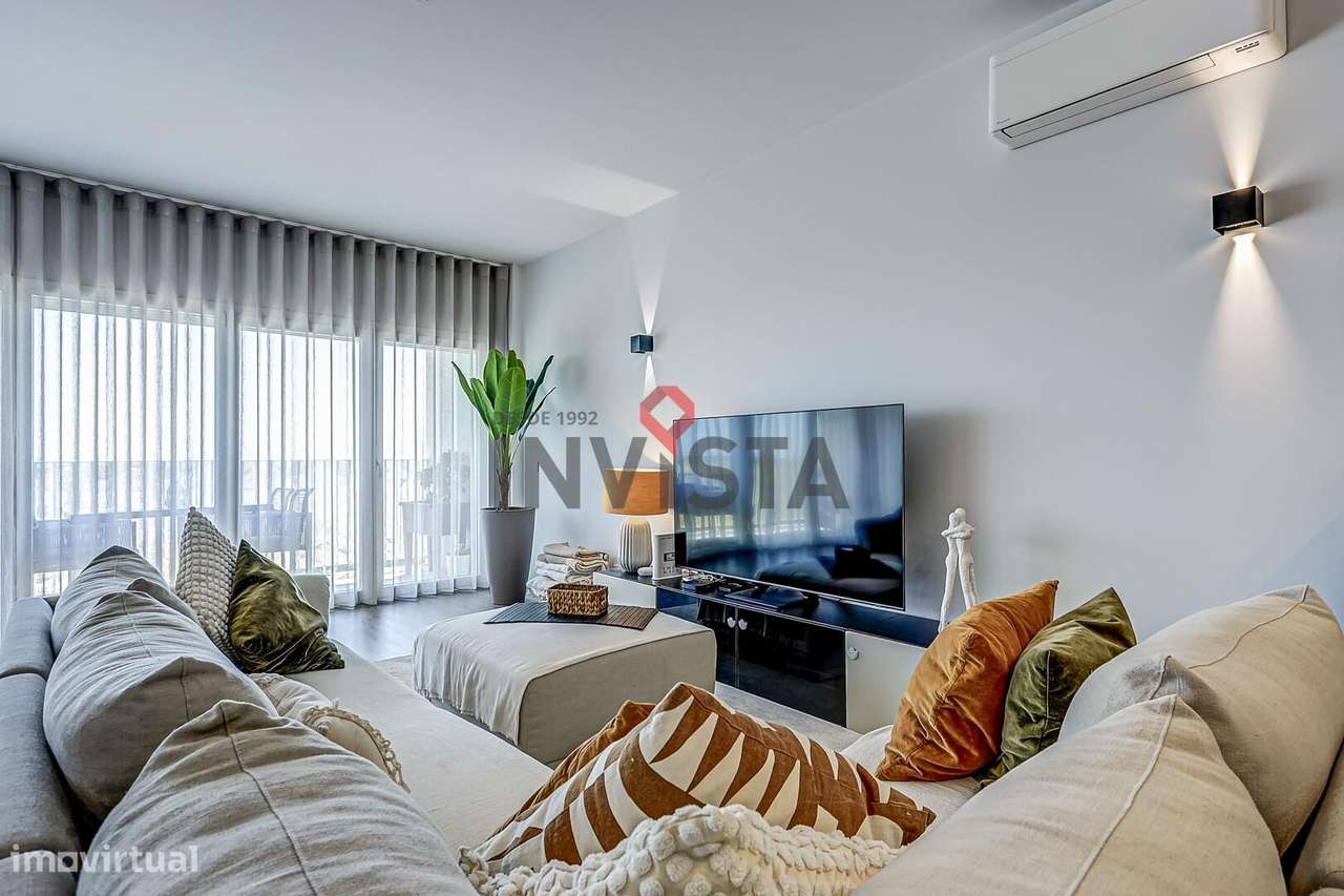 Apartamento T3 como novo, no Condomínio VilaViva-28