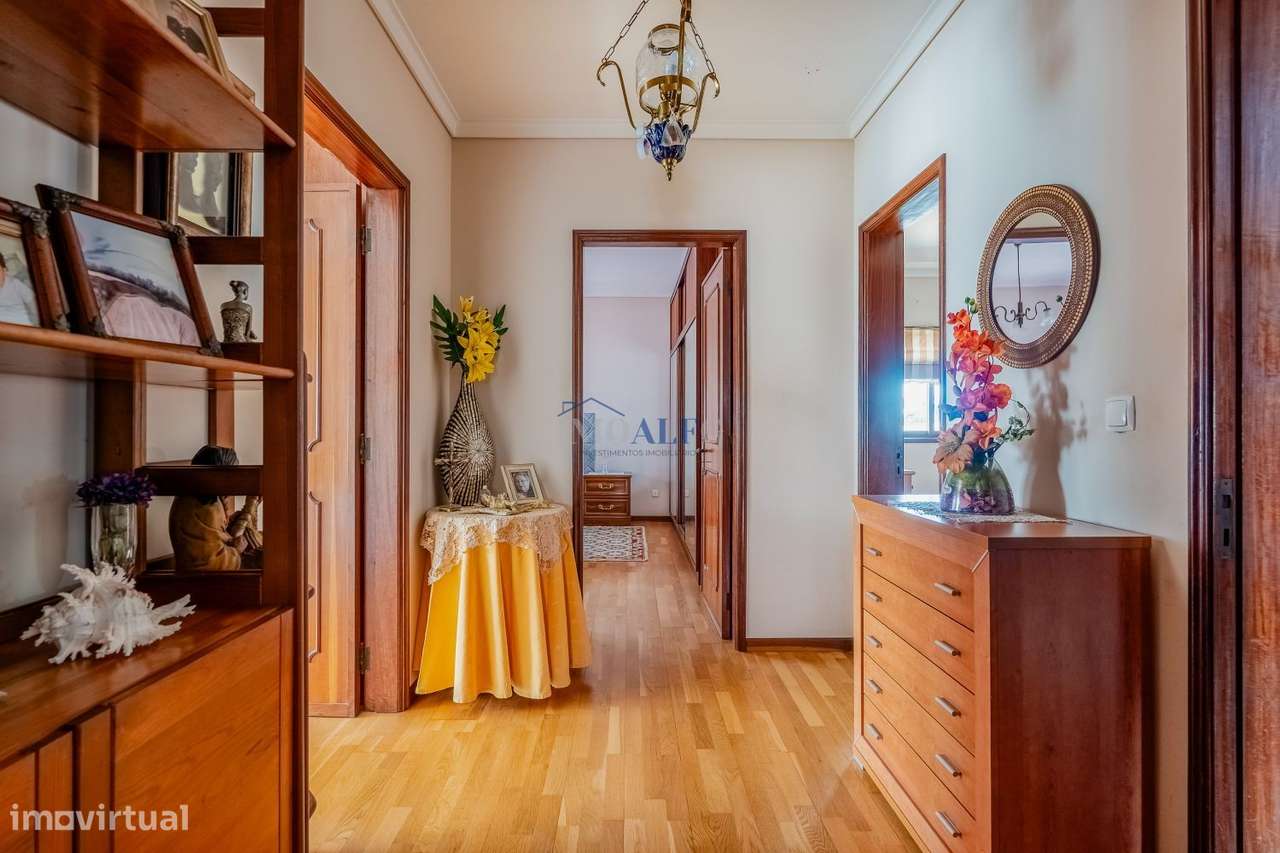 Moradia T5 em Santa Joana perto do centro de Aveiro-5