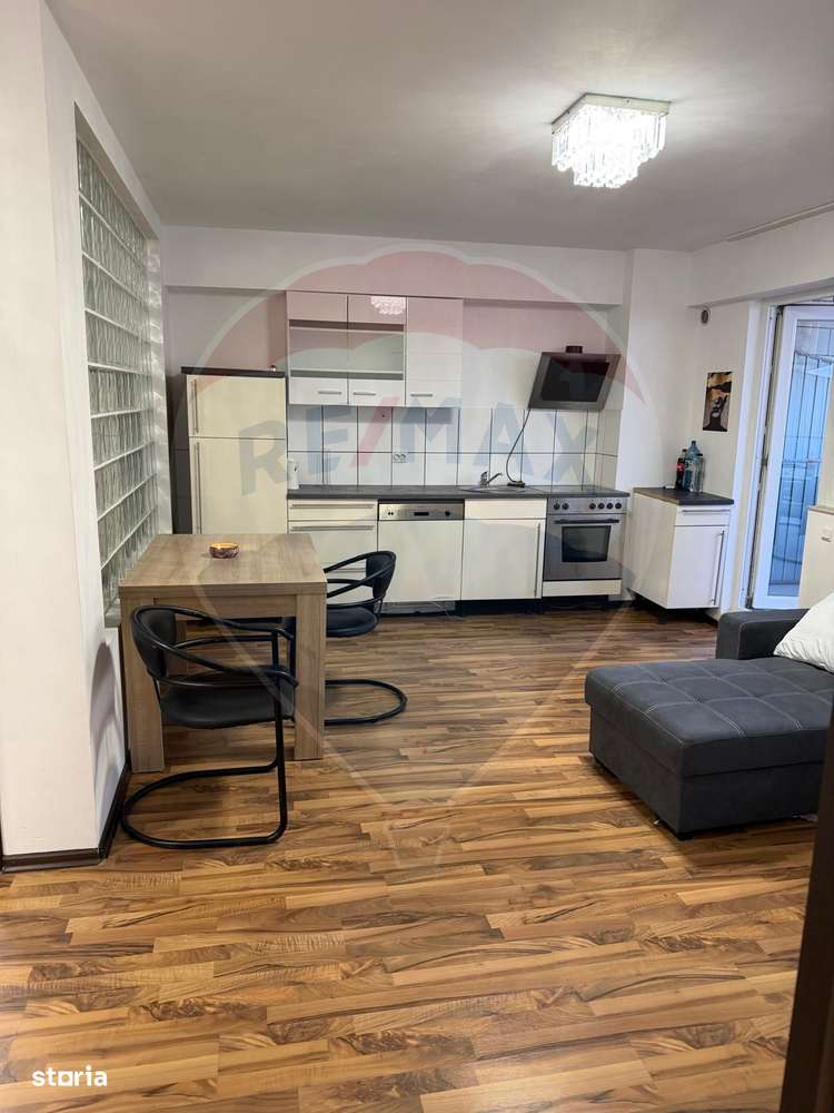 De vanzare apartament cu 2 dormitoare si living open space în Nufarul-5