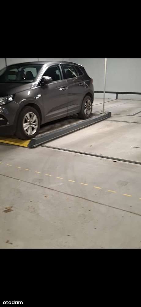 Miejsce w hali garażowej Osiedle Sens