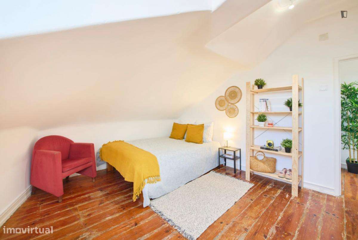 Quarto - localizado em São Bento Lisbon - Grande imagem: 2/30