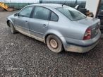 Dezmembrez VW Passat B5.5 - 6