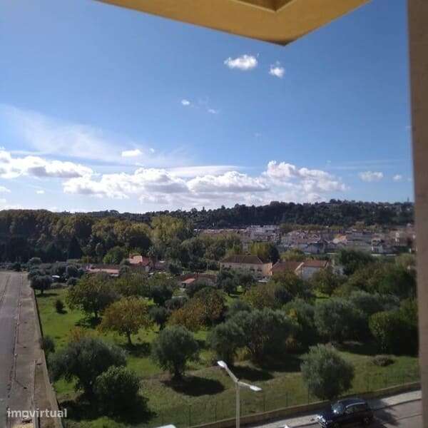 Excelente T2 com garagem!-21