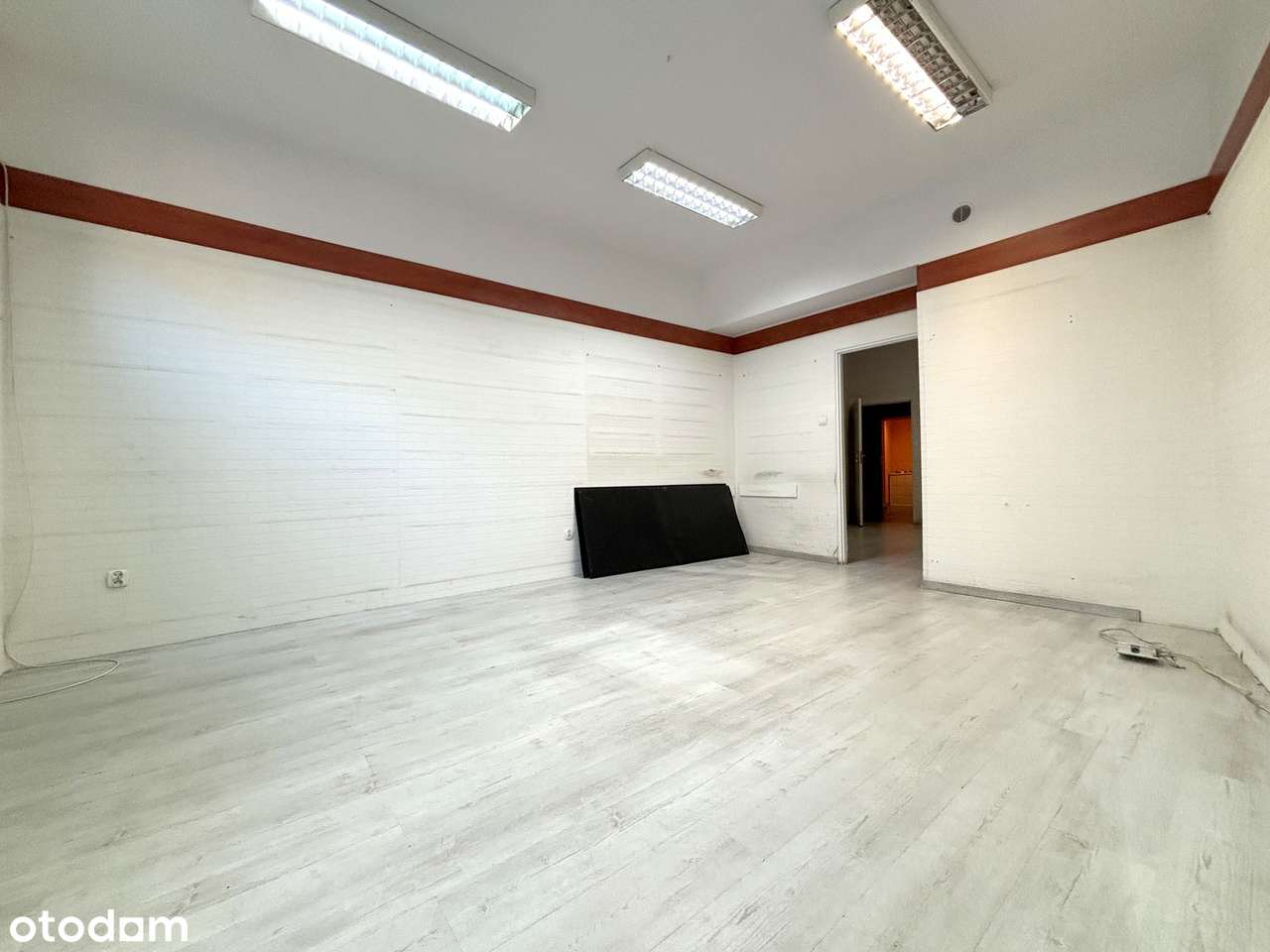 Lokal na parterze przy ul. św. Ducha w Strzelnie - Pełny obrazek: 4/9