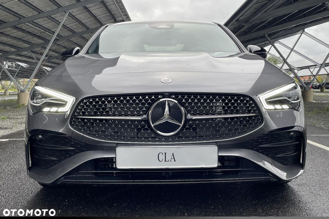 Mercedes-Benz CLA 200 mHEV AMG Line 7G-DCT - 2