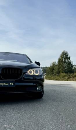 BMW 740 d Pack M - 22