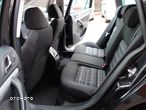 Skoda Octavia Combi 2.0 TDI DPF DSG Elegance - 23