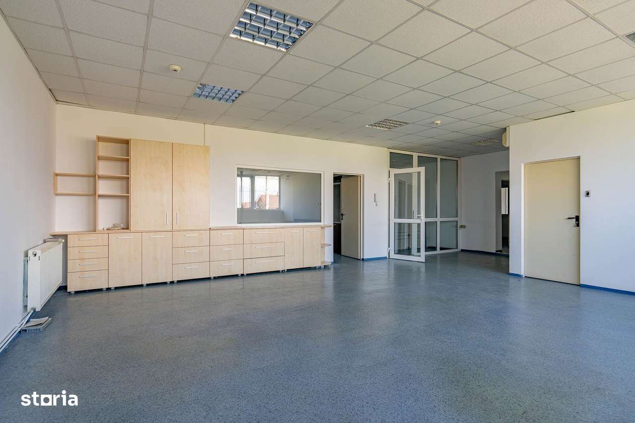 Hala Rasnov - Imagine principală: 3/9