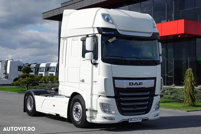 DAF XF 106 / 530 / RETARDADOR / 100.000 KM!! /  FRONTAL SOBRE COJINES / 2022 / SUPER SPACE CAB - 1