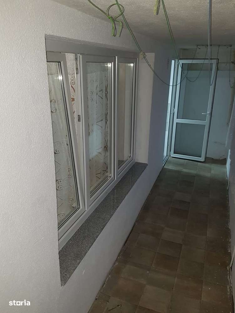 Apartament 2 camere ,Semi-decomandat Sec 4 ,99.000 € (negociabil)-9