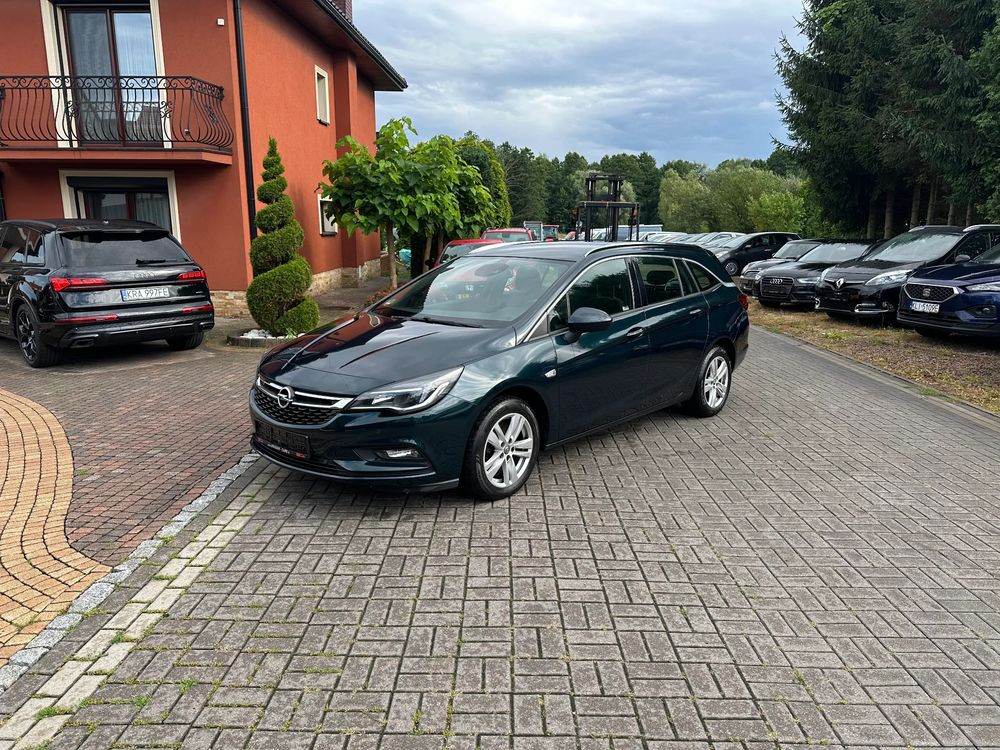 Opel Astra K (2015-2021) 2019