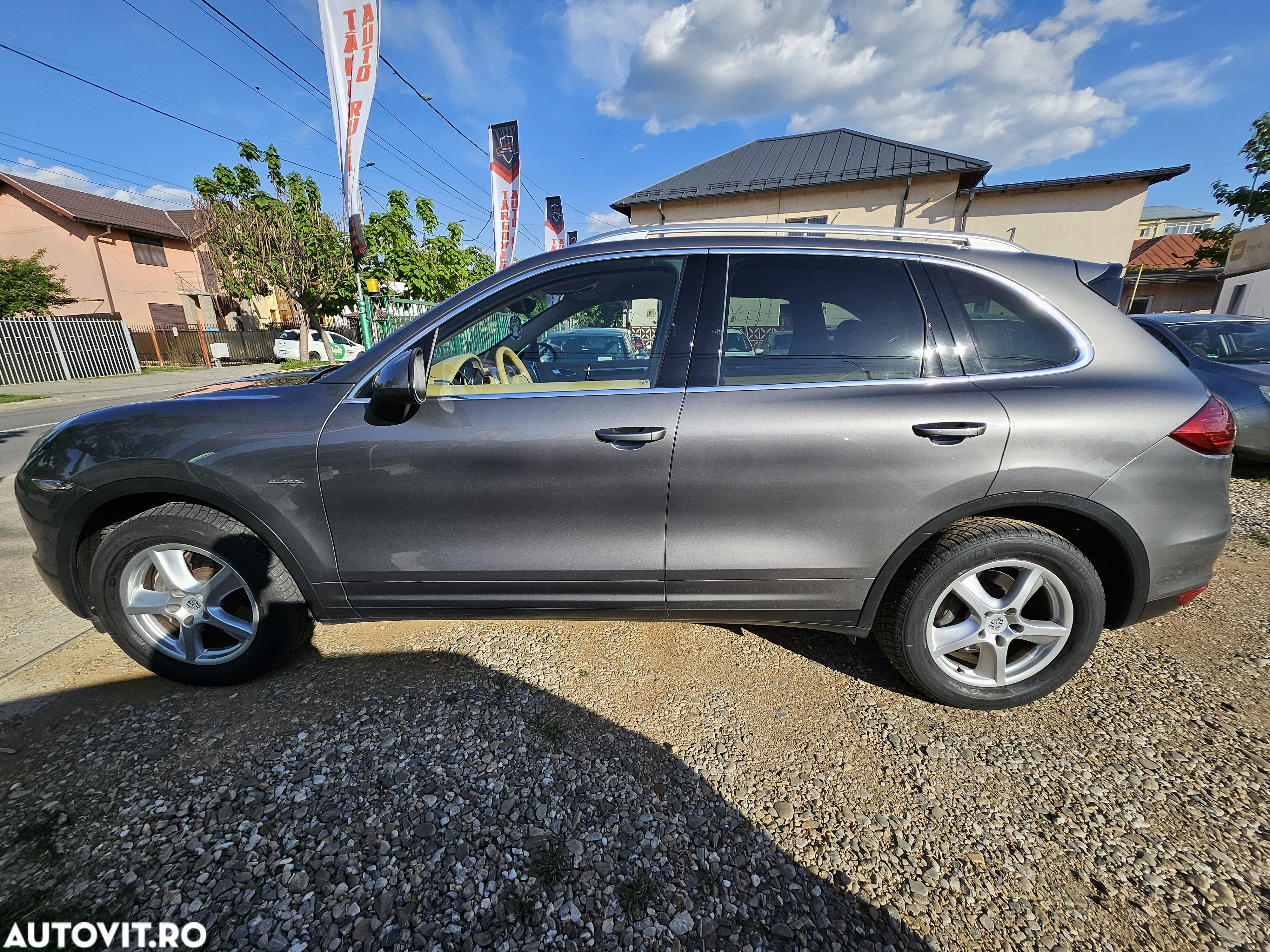 Porsche Cayenne 3.0TD TipTronic - 11