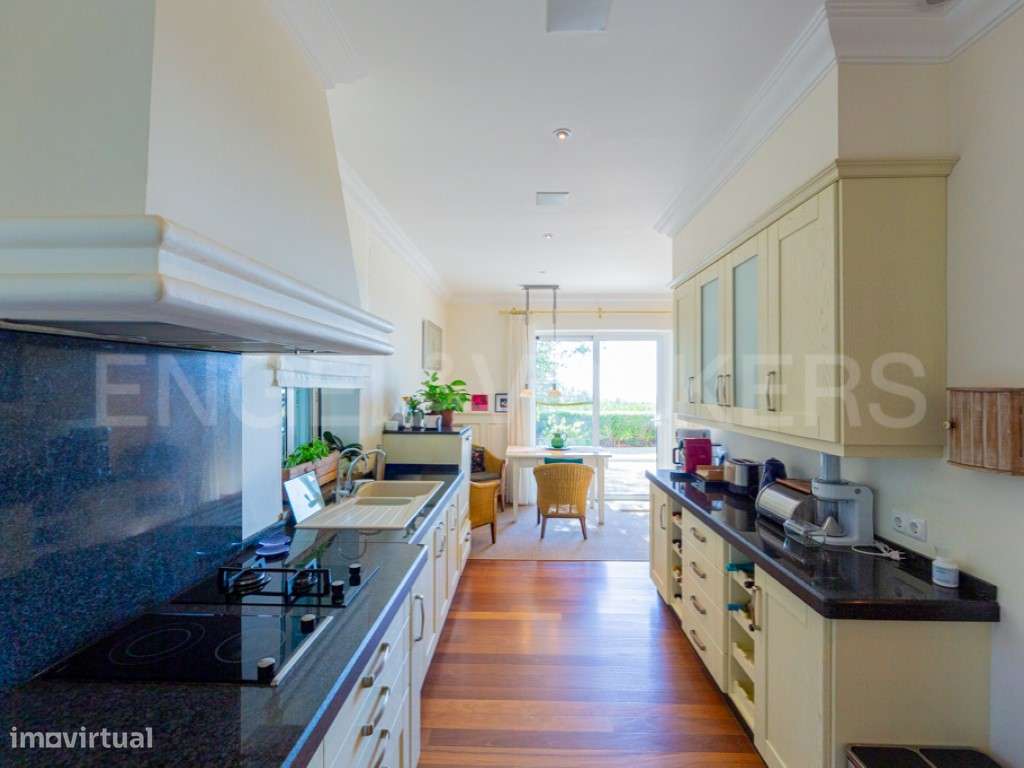 Vila Elegante com Vista Mar entre Estoi e Santa Bárbara Nexe-23