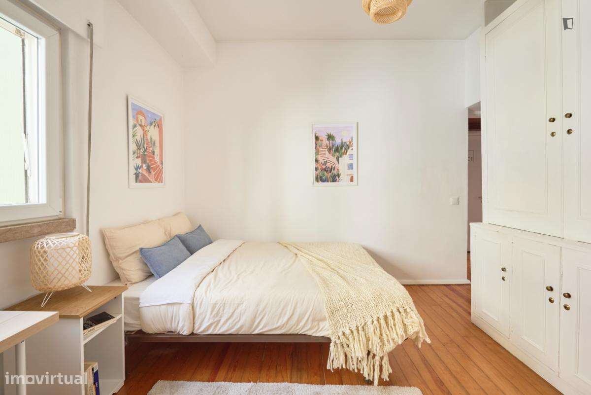 Quarto - localizado em Lapa Lisbon - Grande imagem: 5/32