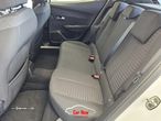 Peugeot 2008 1.2 PureTech Active Pack - 21