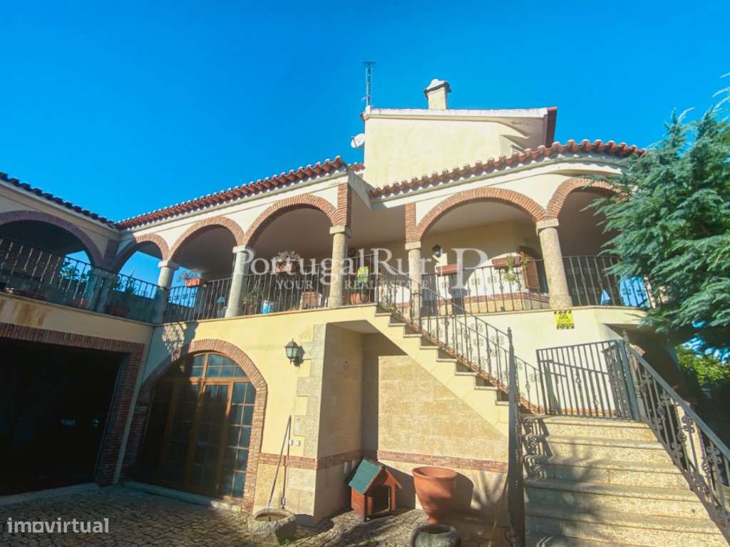 Moradia T6 nas termas de Monfortinho - Grande imagem: 3/33