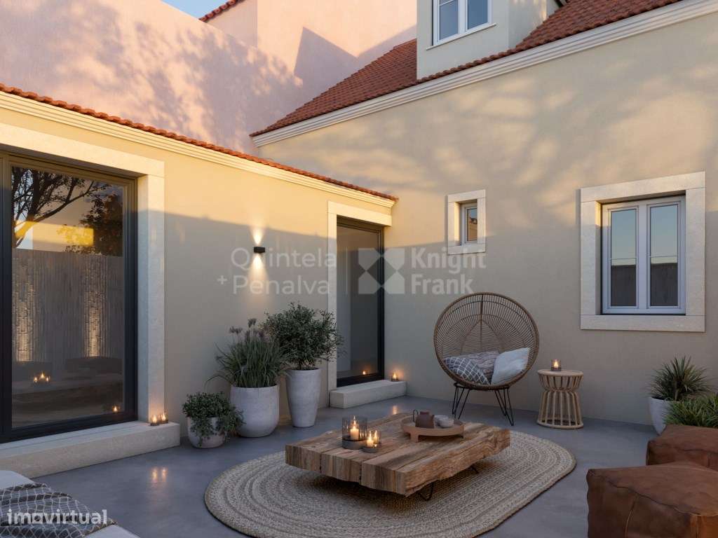 Moradia independente T6 com espaço exterior no centro de Belas - Grande imagem: 5/15