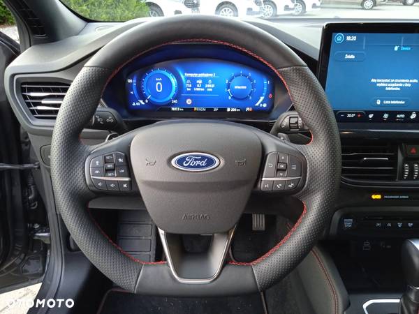 Ford Focus 1.0 EcoBoost mHEV ST-Line X - 11