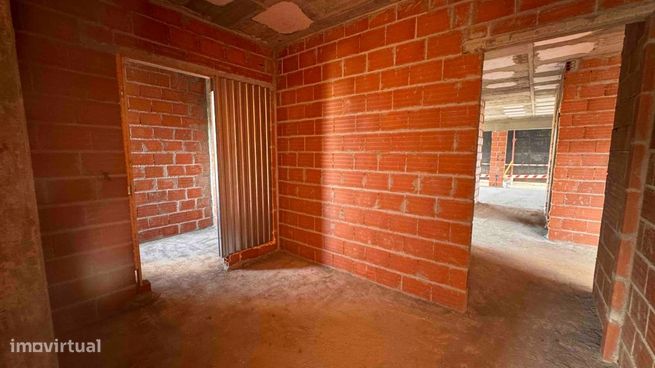 Apartamento T3 em Ponte de Rol, Torres Vedras-20