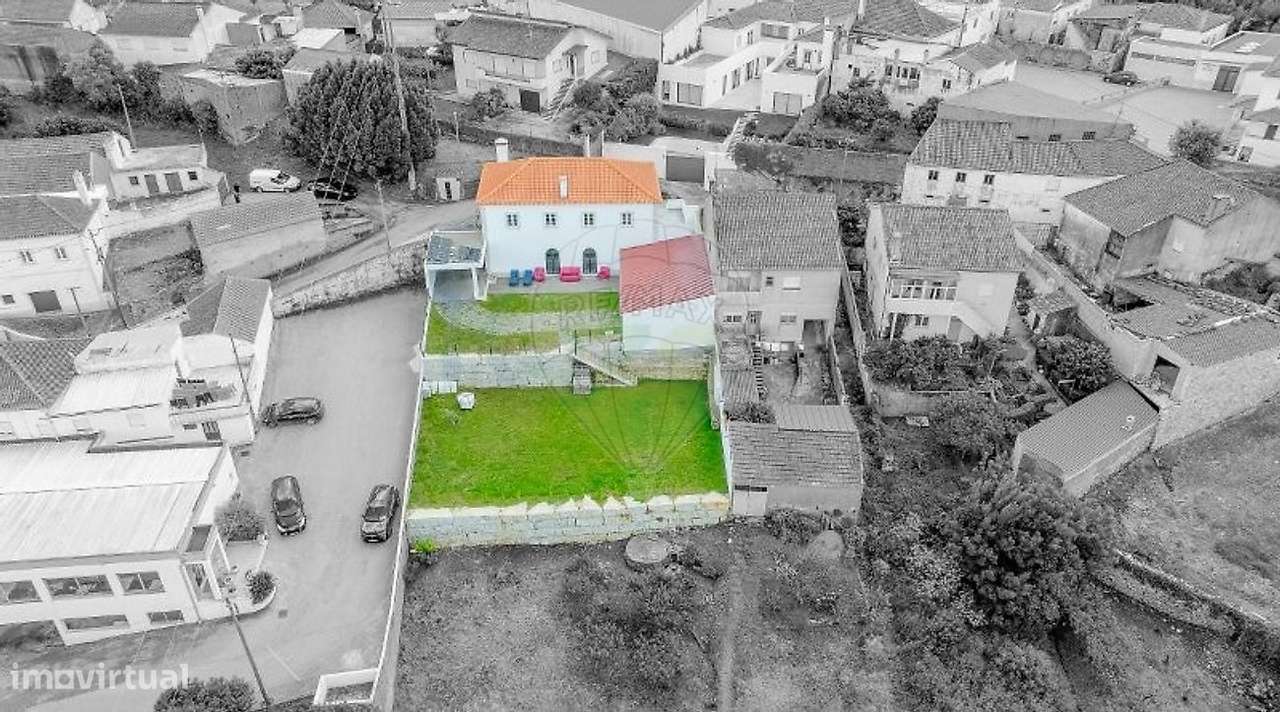 Moradia T5 para venda-40