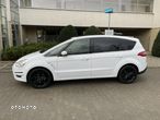 Ford S-Max - 12