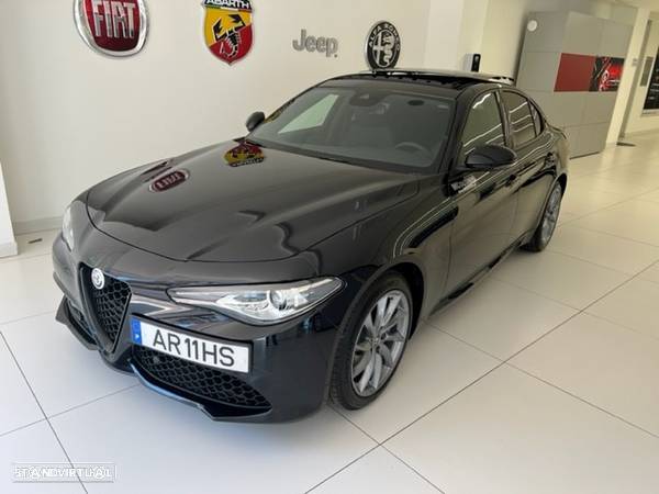 Alfa Romeo Giulia 2.2 D Sprint AT8 - 2