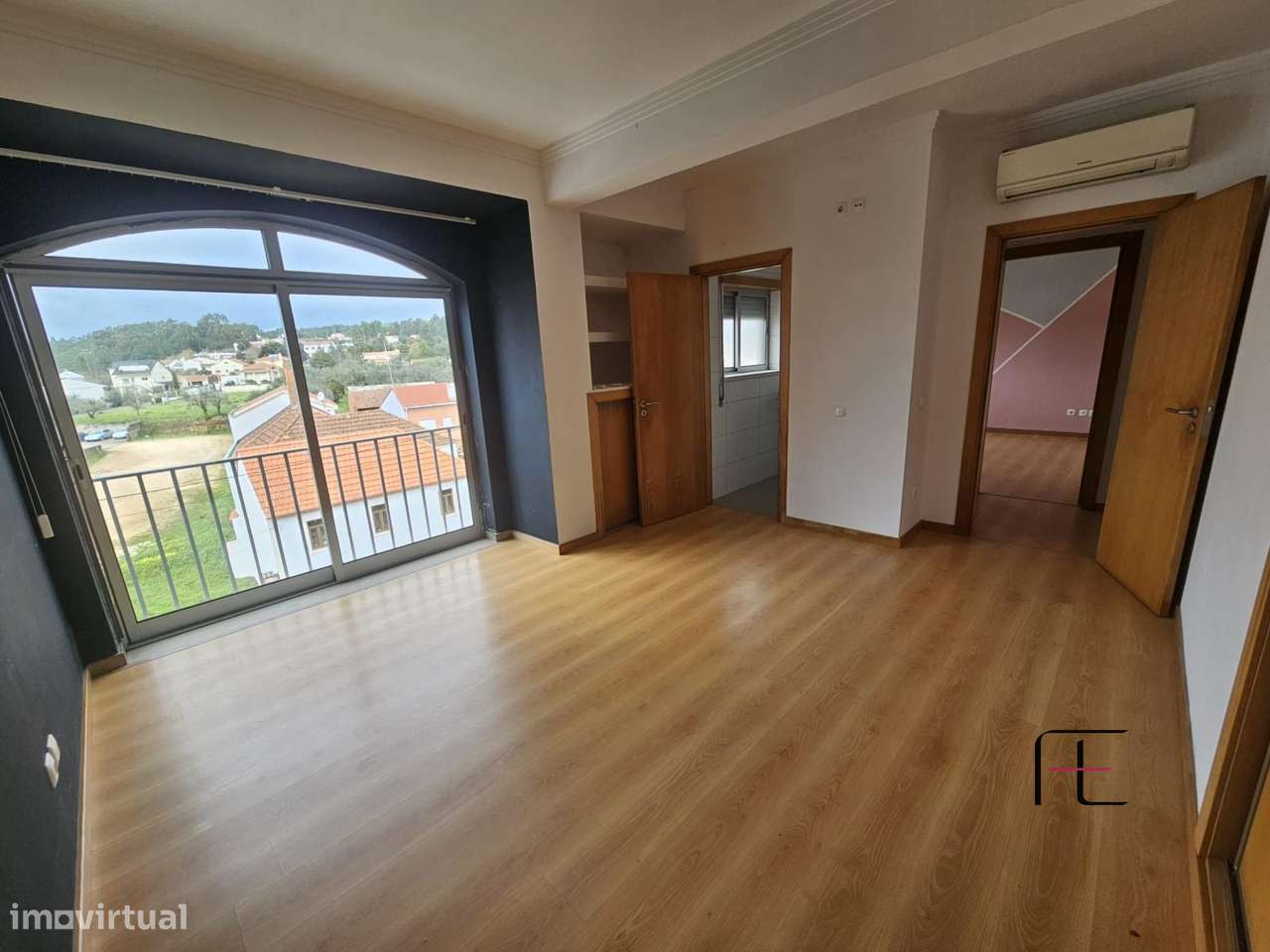 Apartamento T3 Venda em Caxarias,Ourém - Grande imagem: 2/11