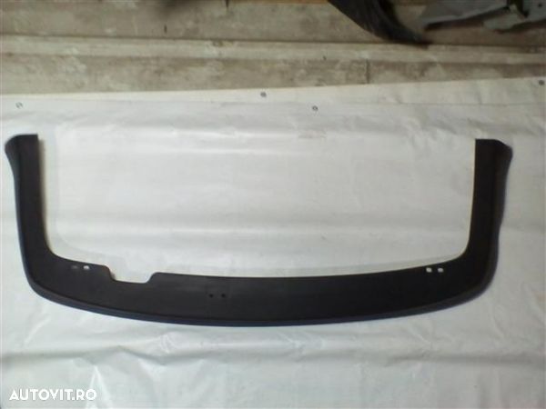 Spoiler inferior bara spate Volkswagen Bora An 1999-2004 cod 1J5807521 - 1