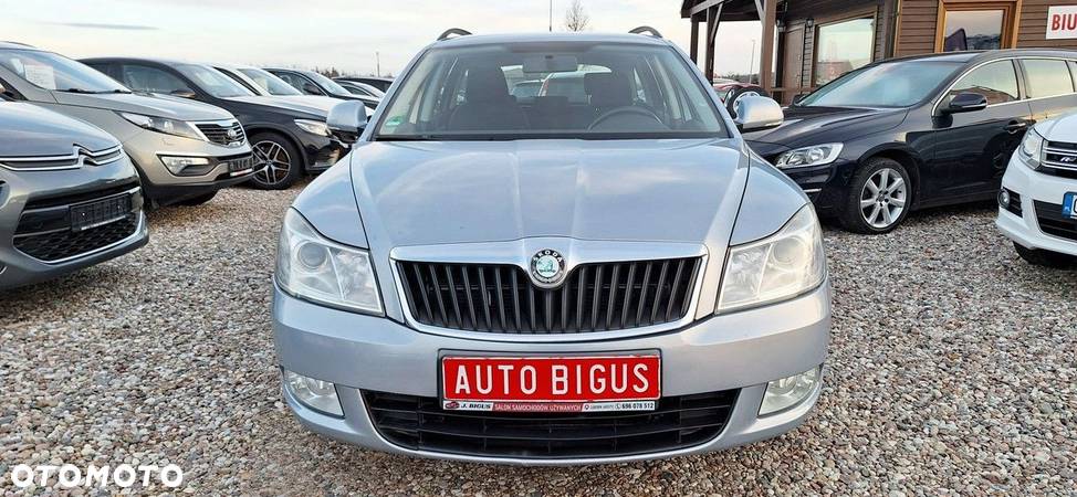 Skoda Octavia - 2