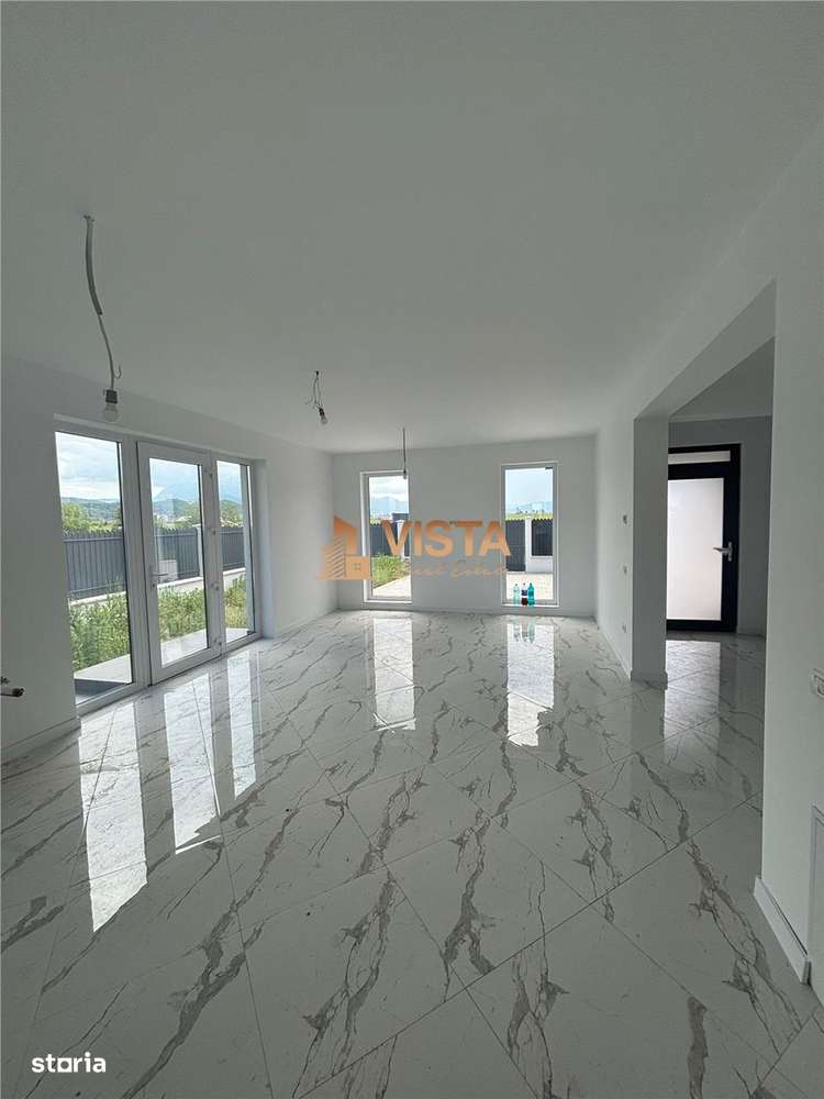 Casa in Cristian, plan parter, 3 dormitoare, 120mp utili, teren 550mp, - Imagine principală: 3/12
